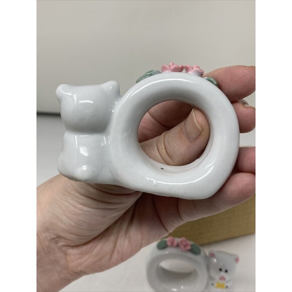 24 White Porcelain Teddy Bear Pink Roses Napkin Rings NEW in Box Set - Picture 10 of 15